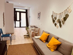 Quiet room in a park close to the sea & beach & subway No-4